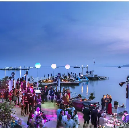 贝勒里弗斯酒店