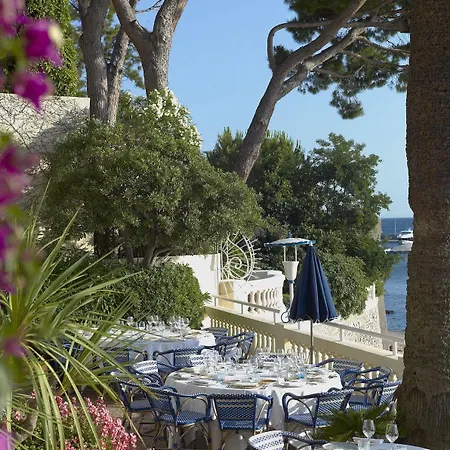 贝勒里弗斯酒店 5*