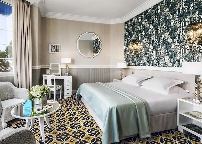 Belles Rives 5* Жюан-ле-Пен